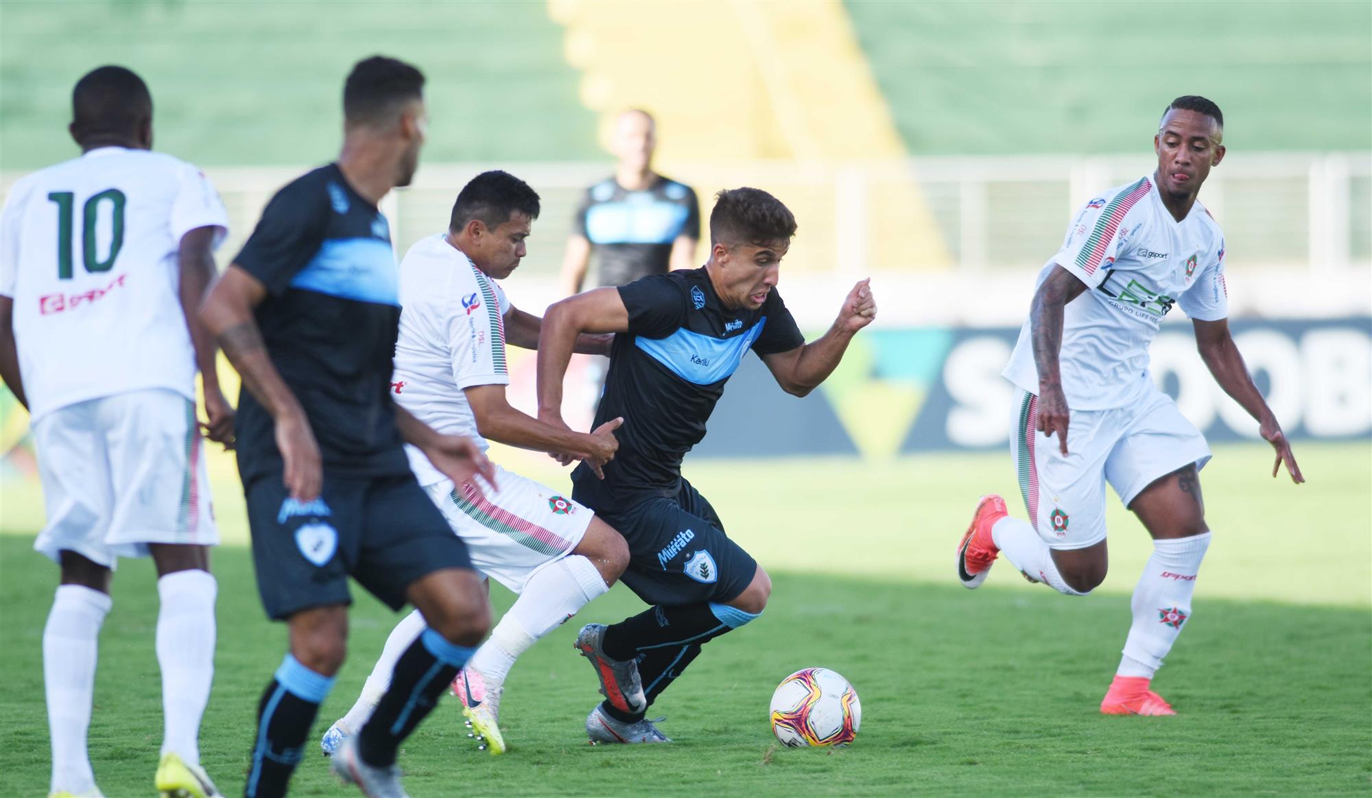 Ao vivo: Boa Esporte x Londrina; Acompanhe o jogo agora!
